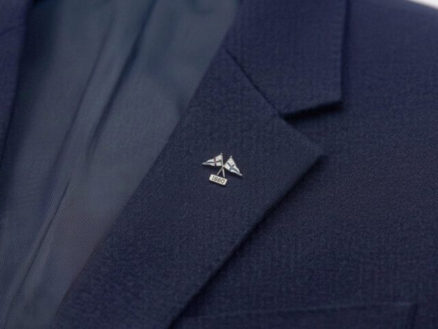 https://kobeyachtclub.jp/wp-content/uploads/2026/07/boutique-kyc-blazer-badge-640x480.jpg